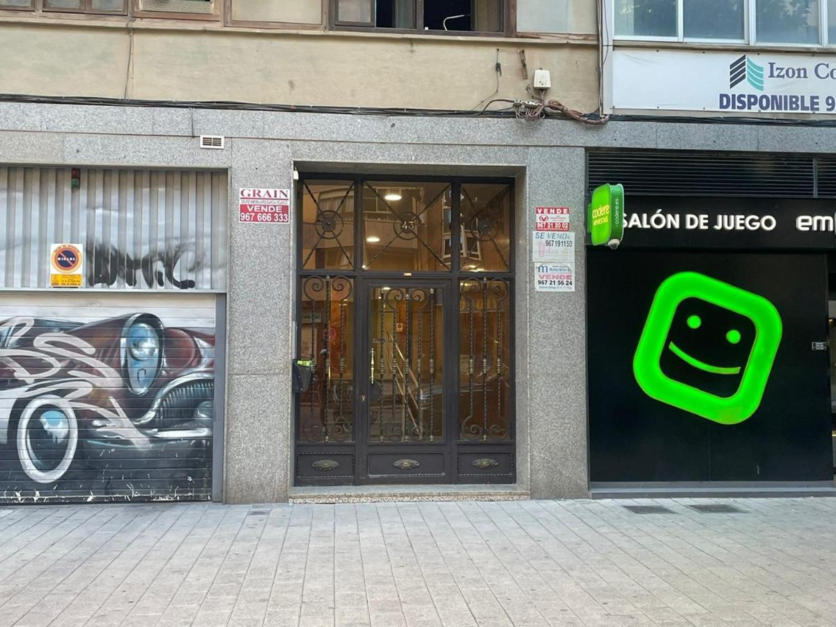 Apartamento Mani en Avenida España con terraza Albacete Exterior foto